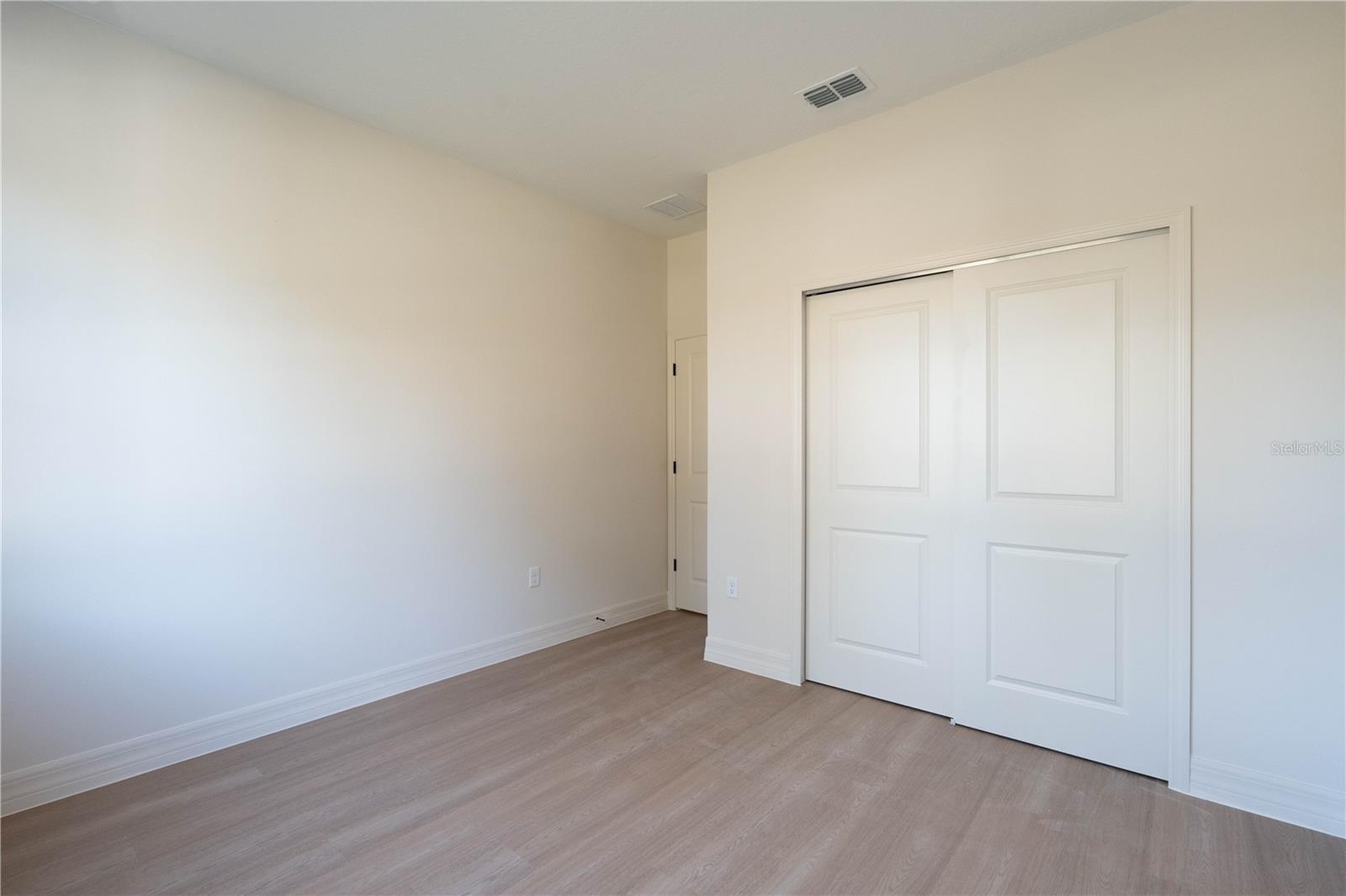 TAVARES BARKSDALES - Residential