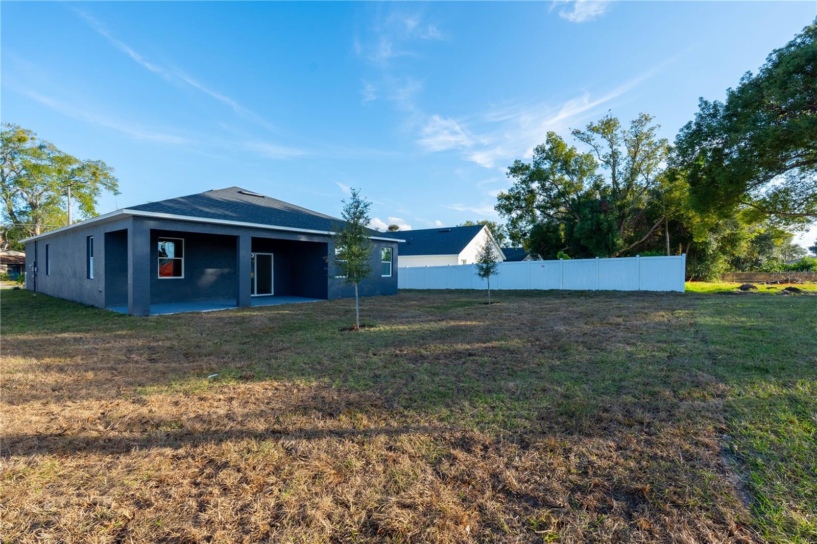 TAVARES BARKSDALES - Residential