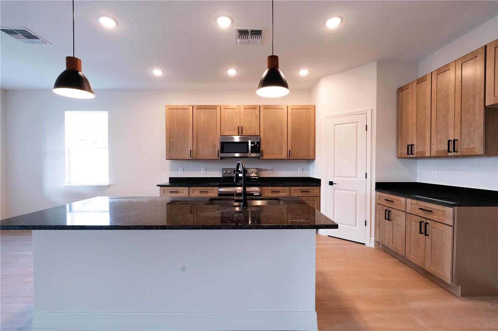 TAVARES BARKSDALES - Residential