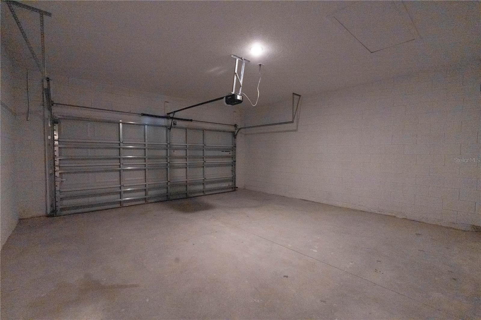 TAVARES BARKSDALES - Residential