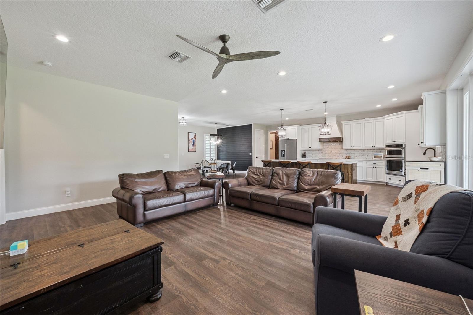 ST CLOUD MANOR ESTATES UNIT 2 - Residential