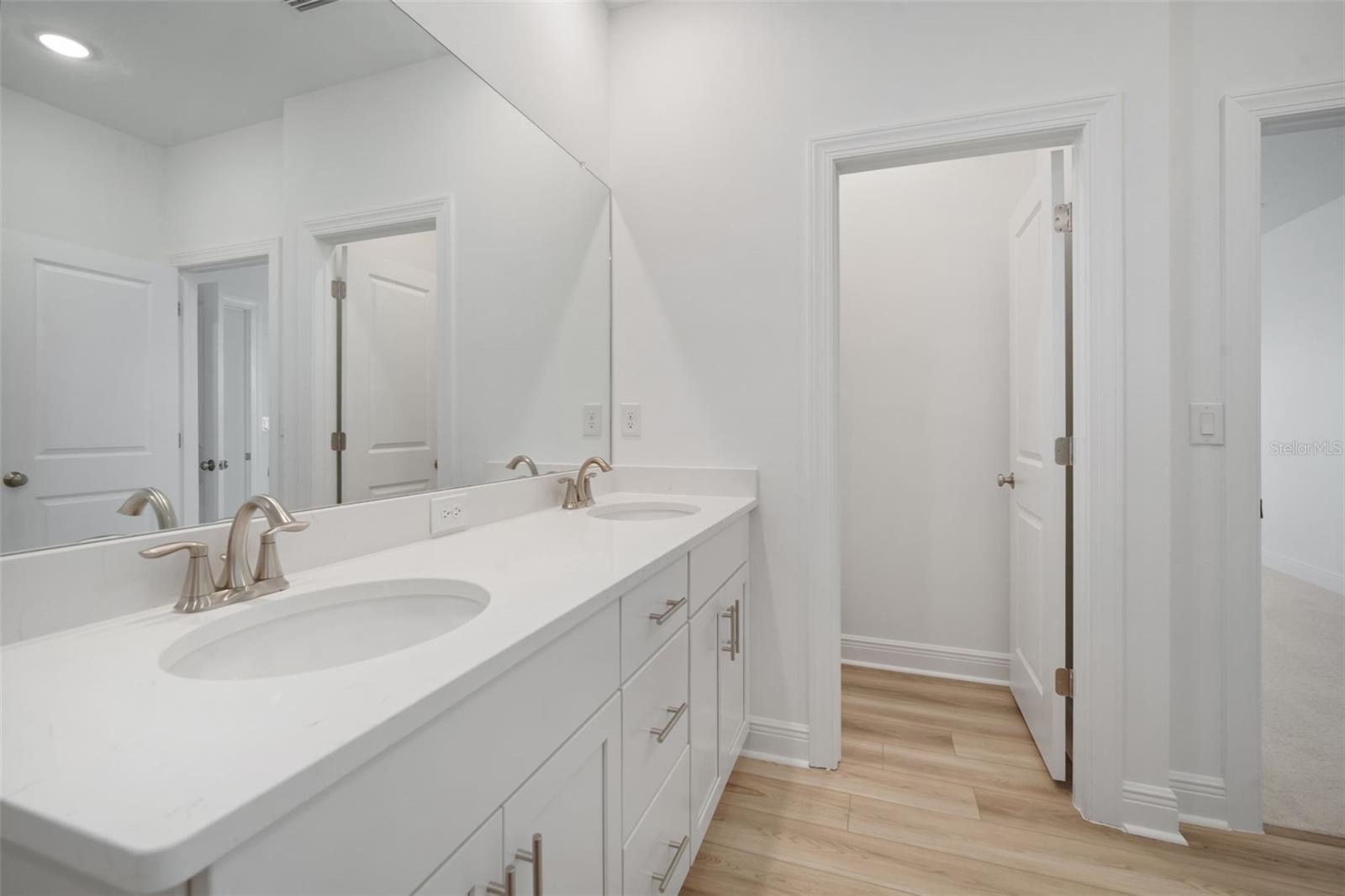 NORTH RIVER RANCH - Residential