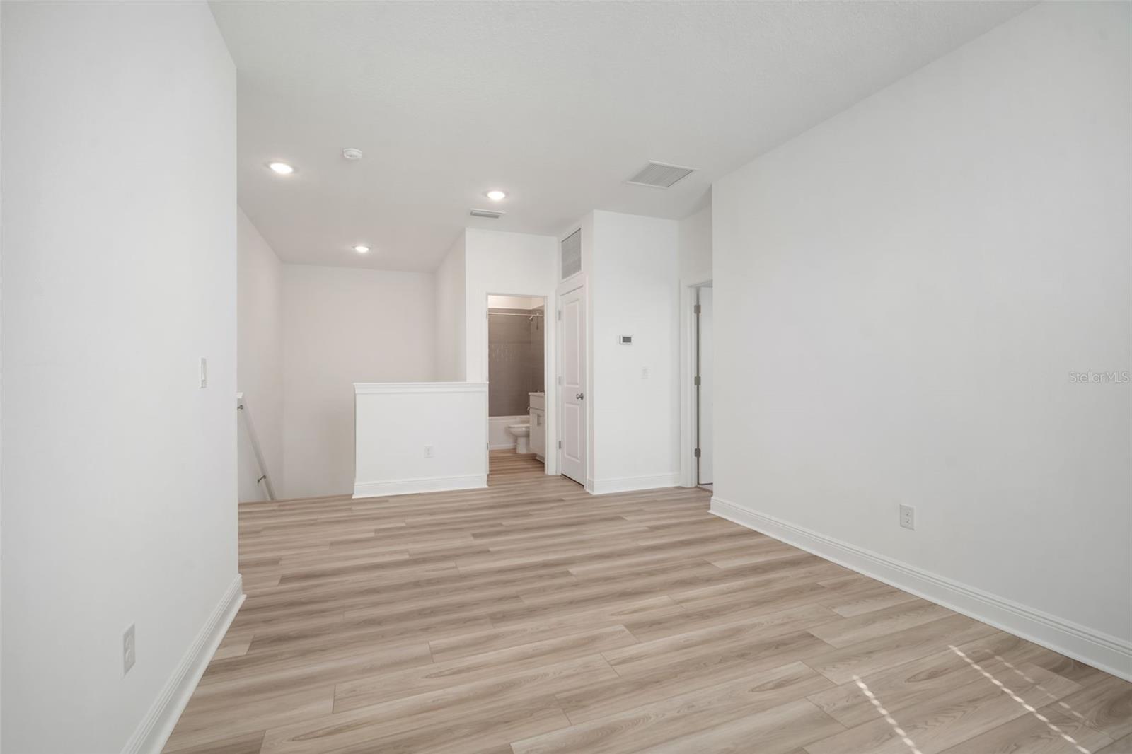 NORTH RIVER RANCH - Residential