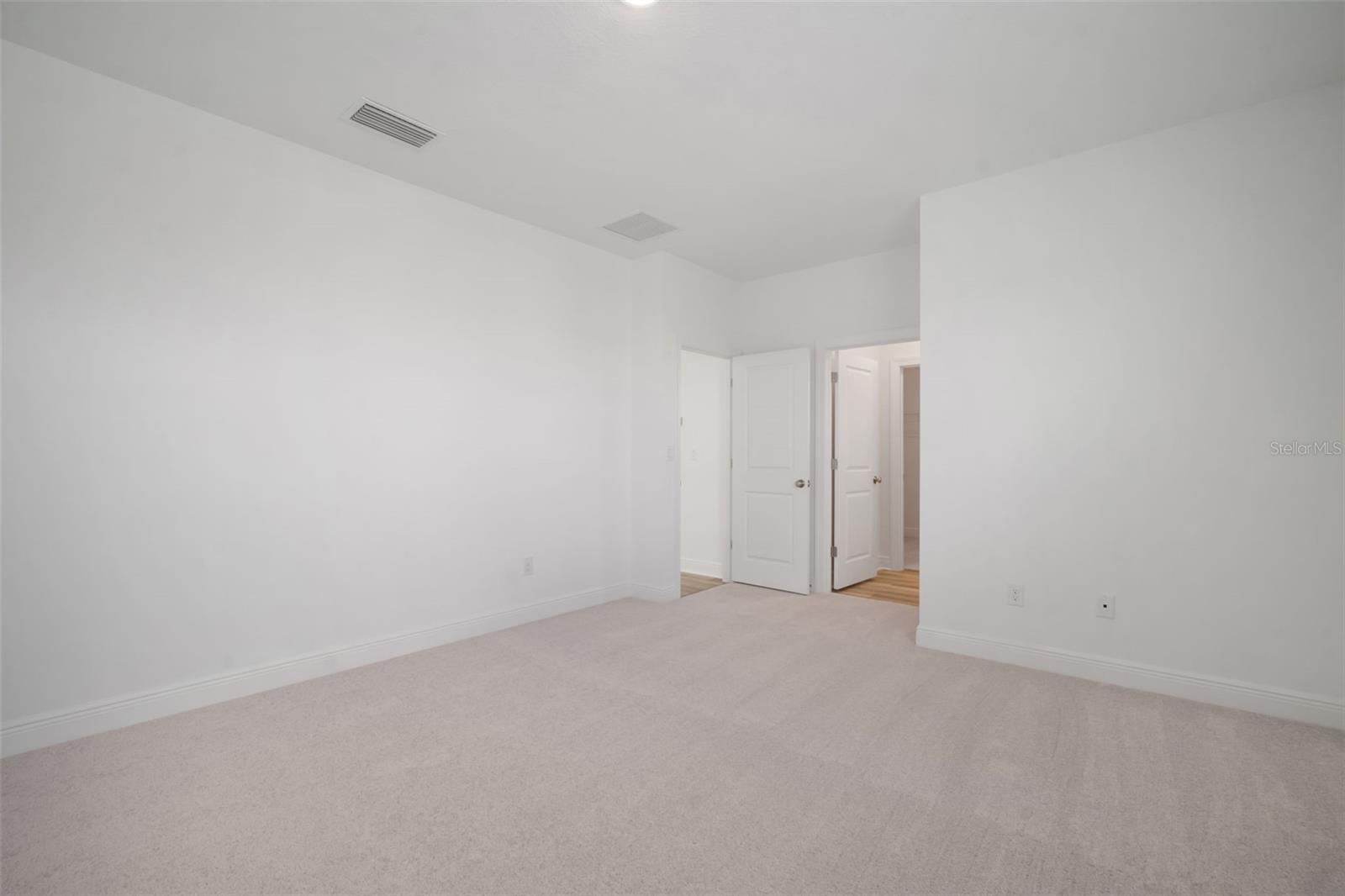 NORTH RIVER RANCH - Residential