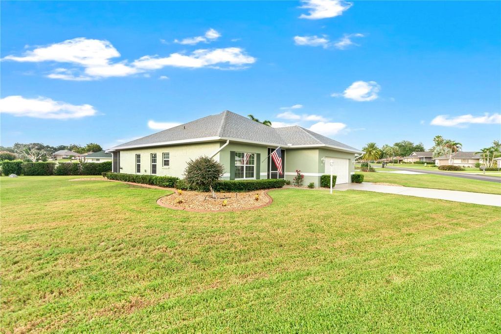 Photo of 117 Rosewood Drive N, Lake Placid, FL 33852 (MLS # L4962902)