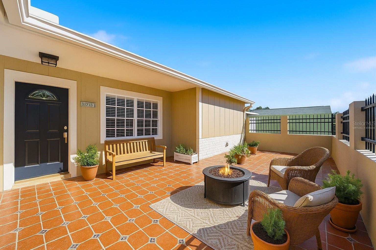 CARROLLWOOD MEADOWS UNIT XI - Residential