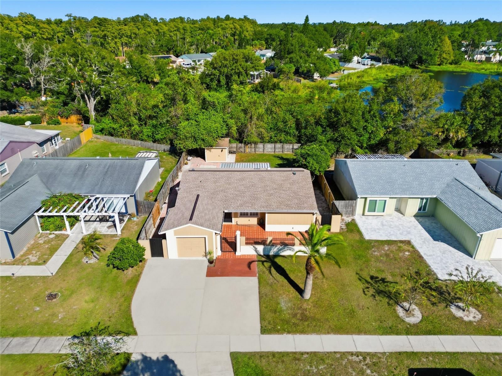 CARROLLWOOD MEADOWS UNIT XI - Residential