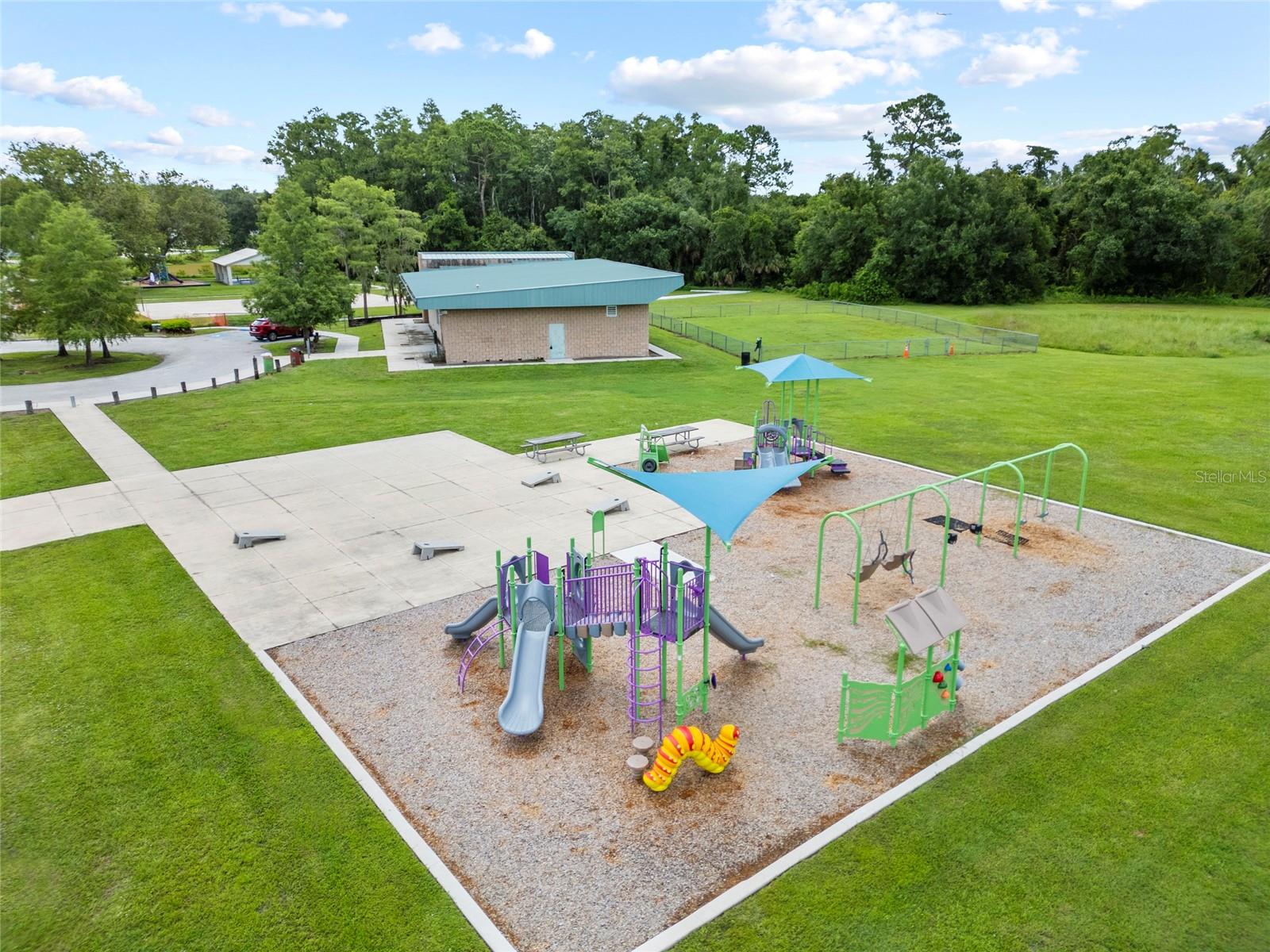 CARROLLWOOD MEADOWS UNIT XI - Residential