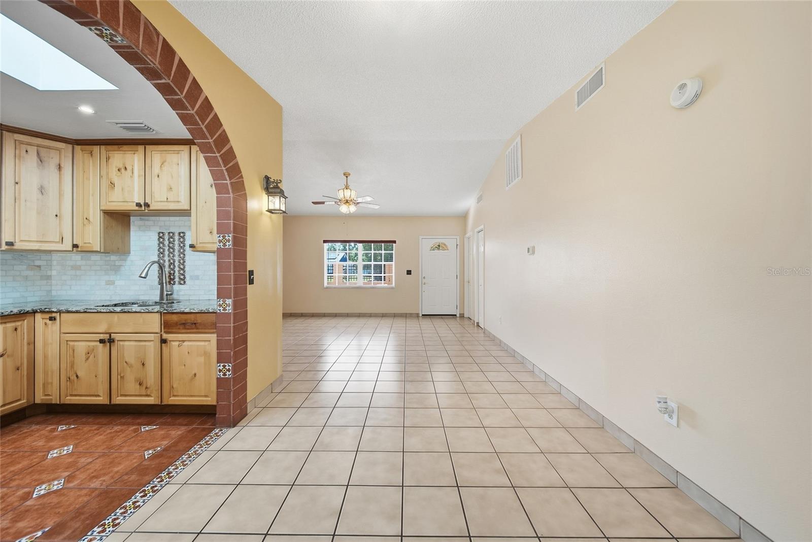 CARROLLWOOD MEADOWS UNIT XI - Residential