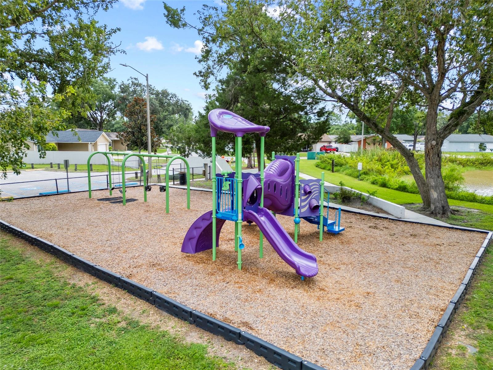 CARROLLWOOD MEADOWS UNIT XI - Residential