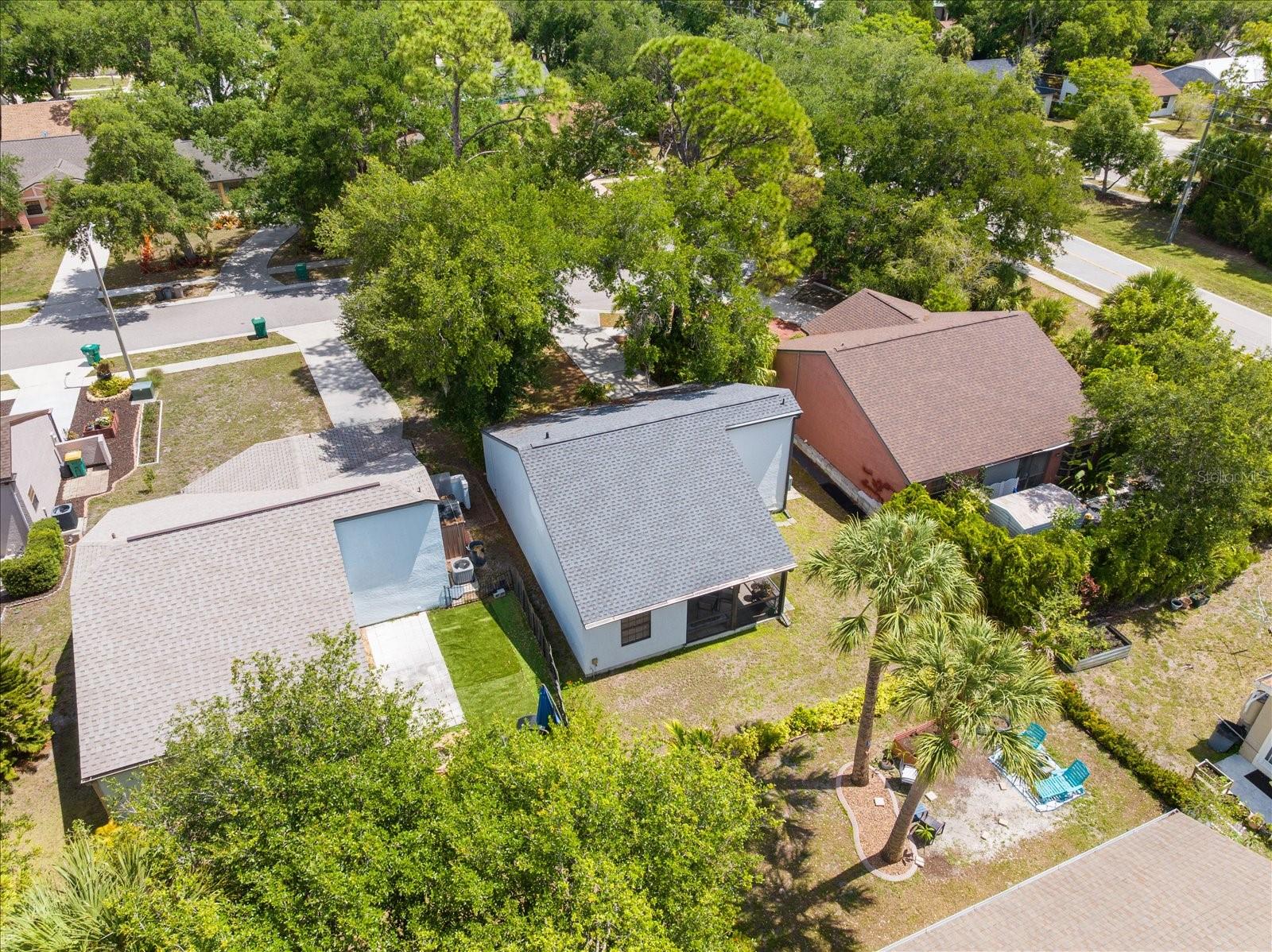 19595 KAPOK COURT