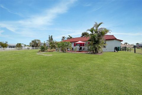 A home in PORT CHARLOTTE