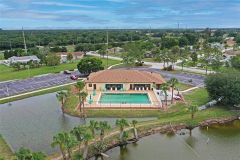 A home in PORT CHARLOTTE