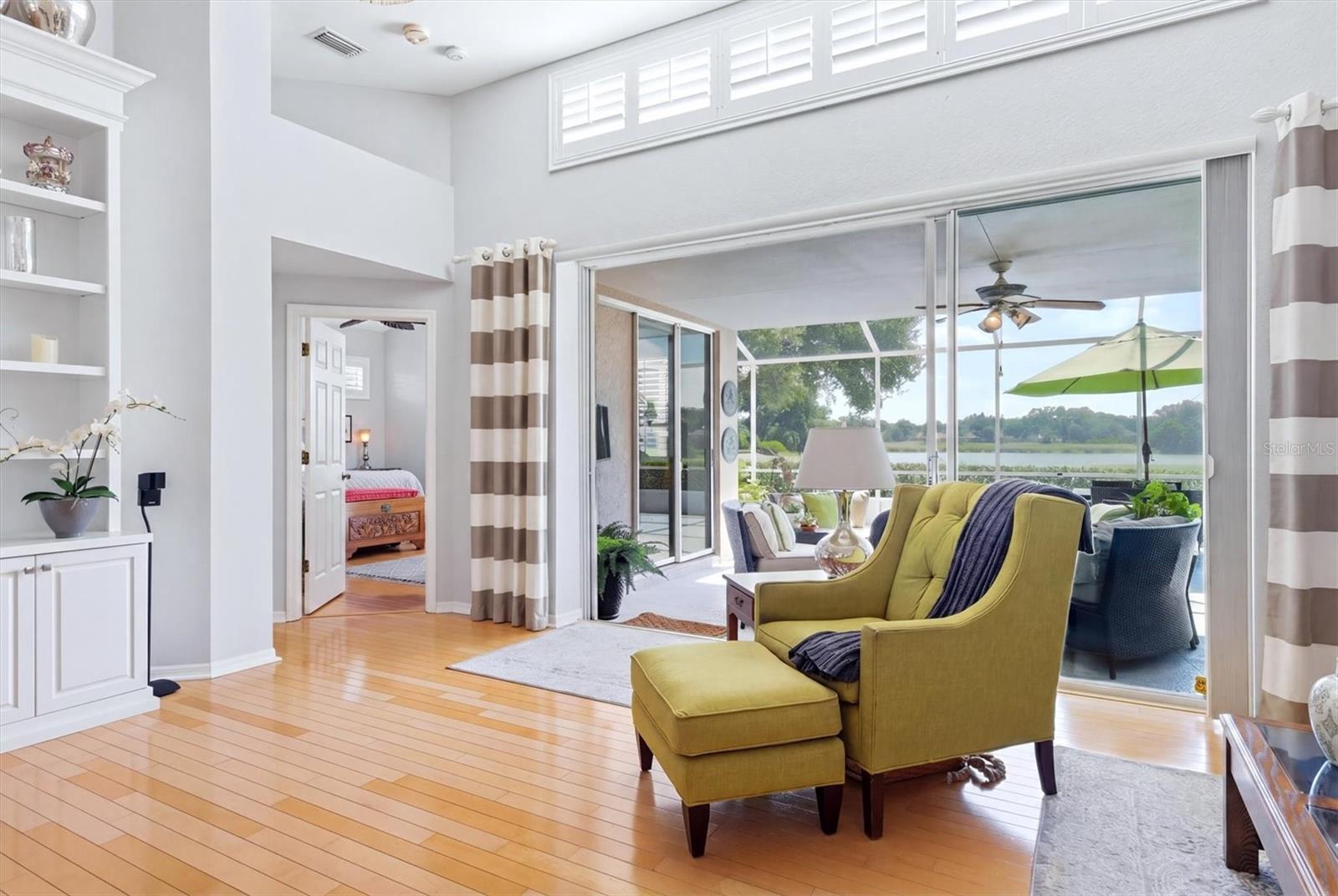 UNIVERSITY PARK COUNTRY CLUB - Residential
