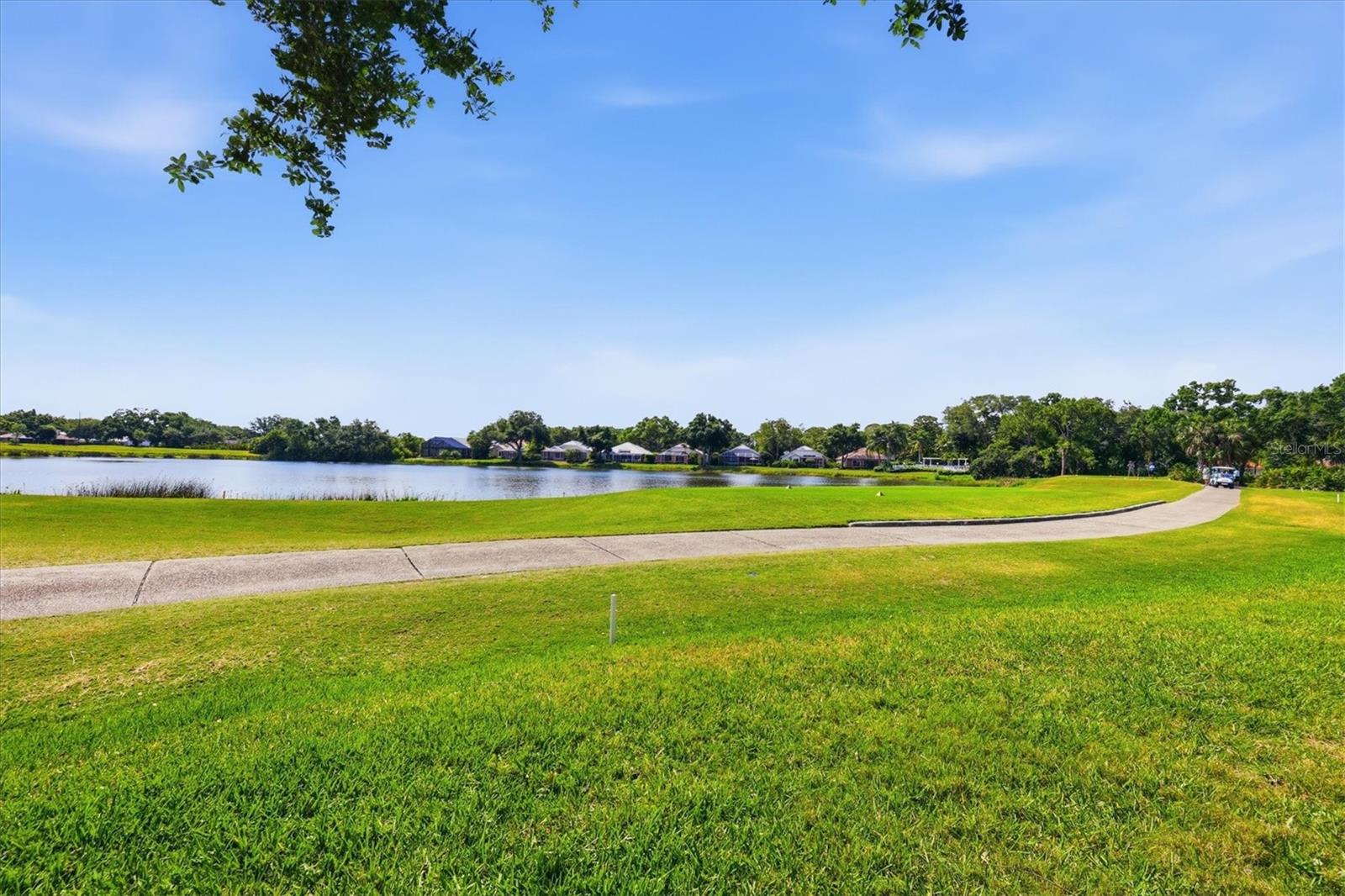UNIVERSITY PARK COUNTRY CLUB - Residential