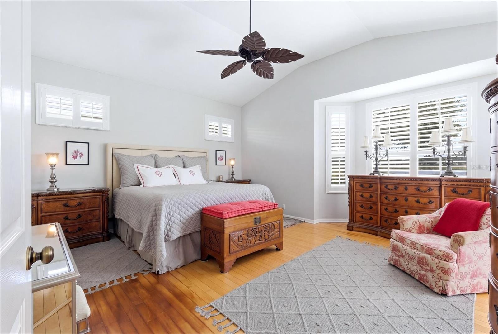 UNIVERSITY PARK COUNTRY CLUB - Residential