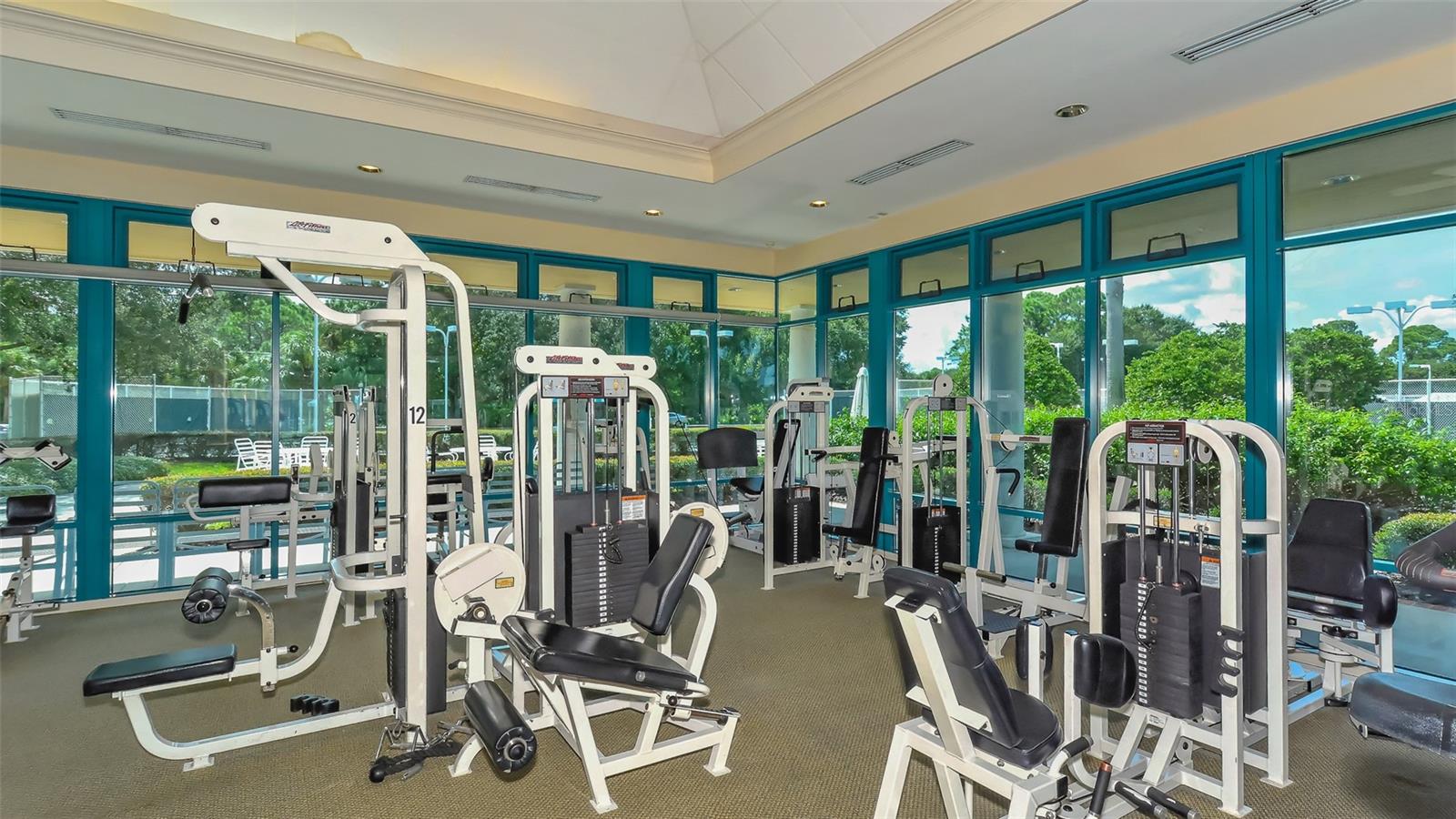 UNIVERSITY PARK COUNTRY CLUB - Residential