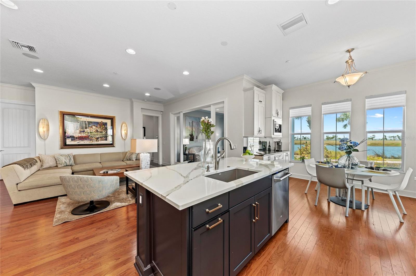 MANGROVE WALK II ON HARBOUR ISLE 9&10 - Residential