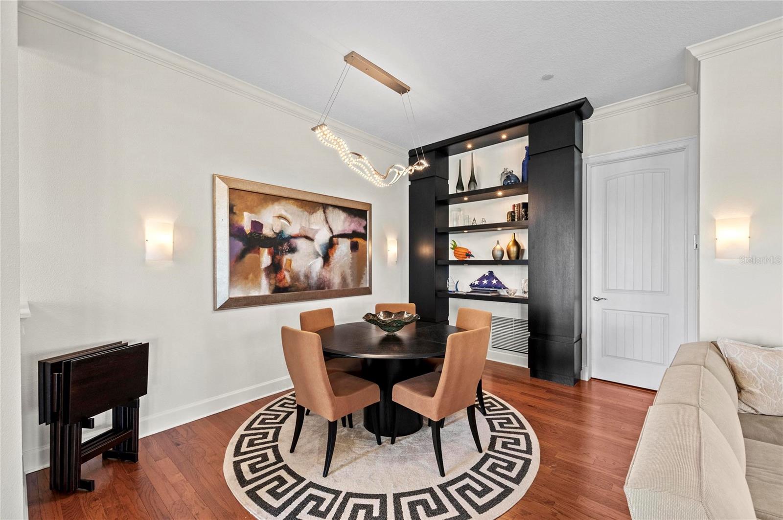 MANGROVE WALK II ON HARBOUR ISLE 9&10 - Residential