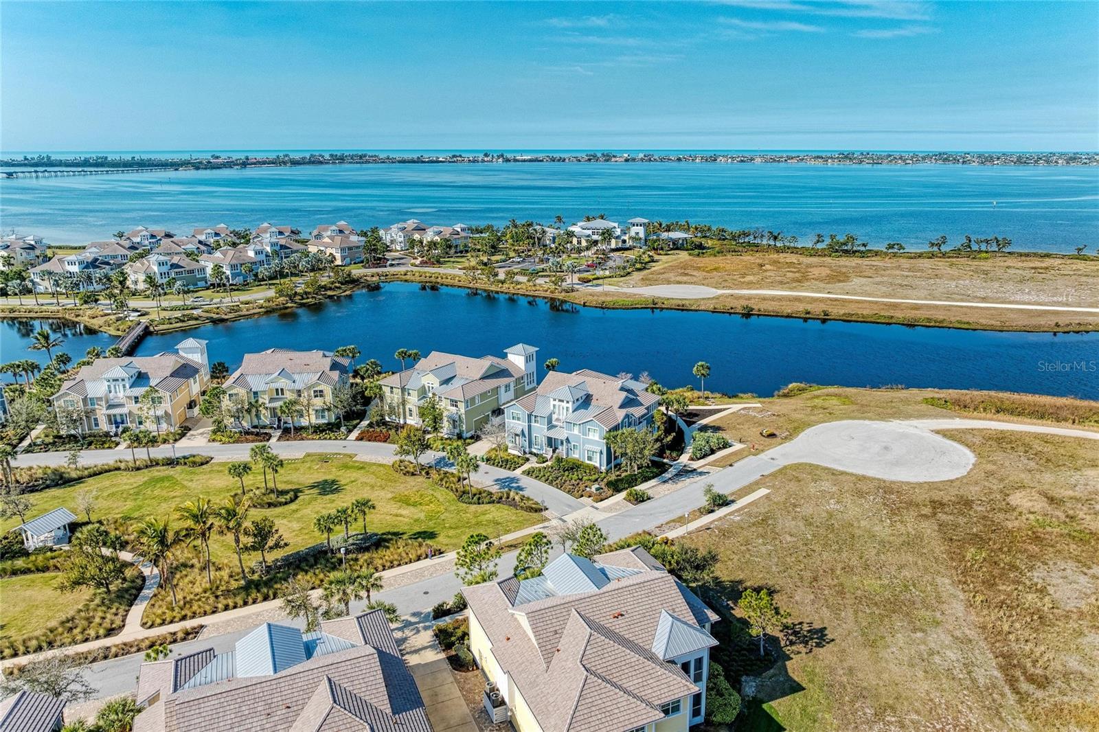 226 SAPPHIRE LAKE DRIVE 101