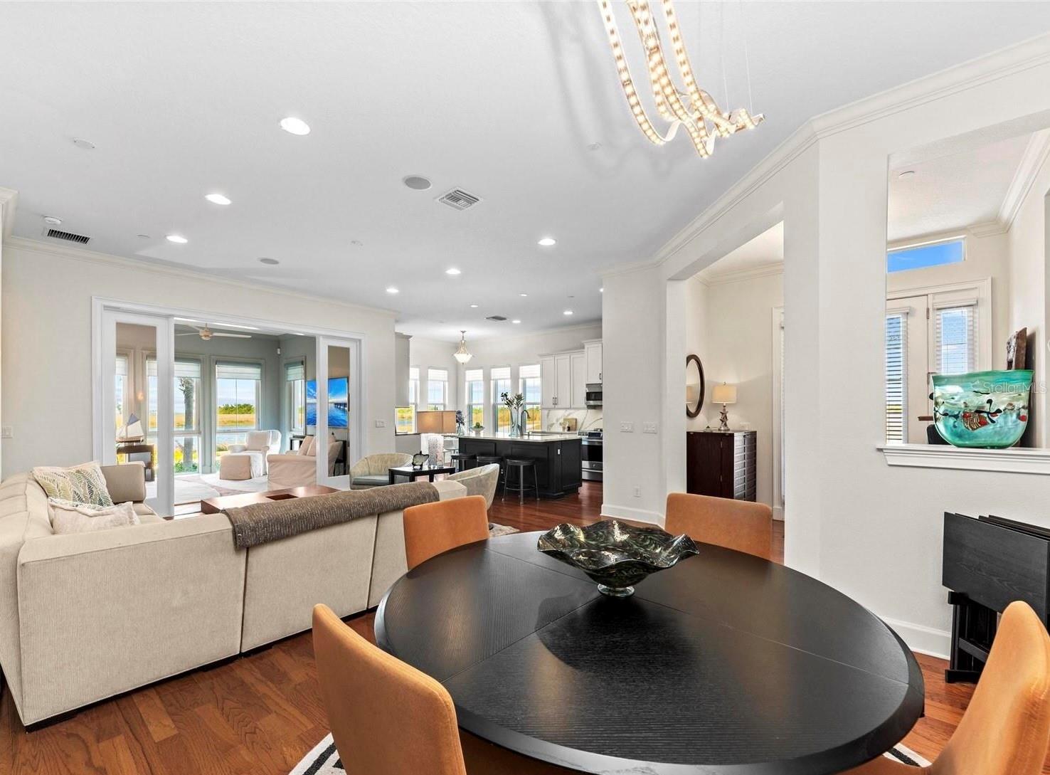 MANGROVE WALK II ON HARBOUR ISLE 9&10 - Residential