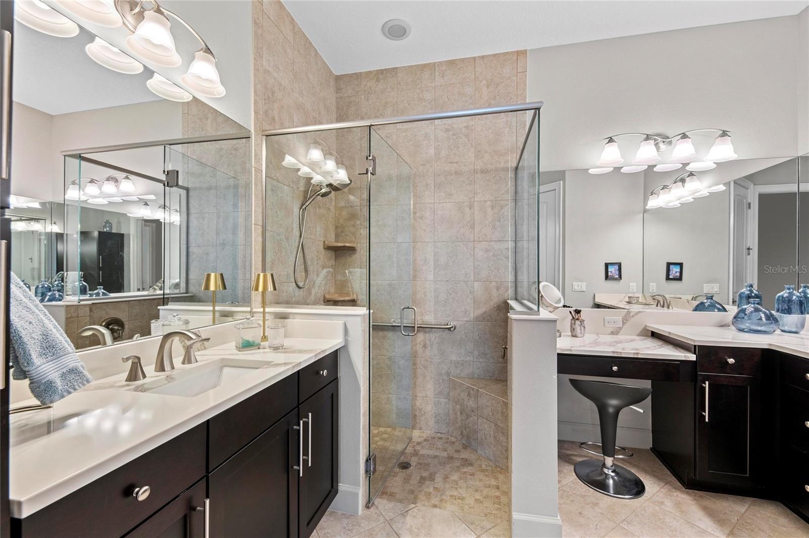 MANGROVE WALK II ON HARBOUR ISLE 9&10 - Residential