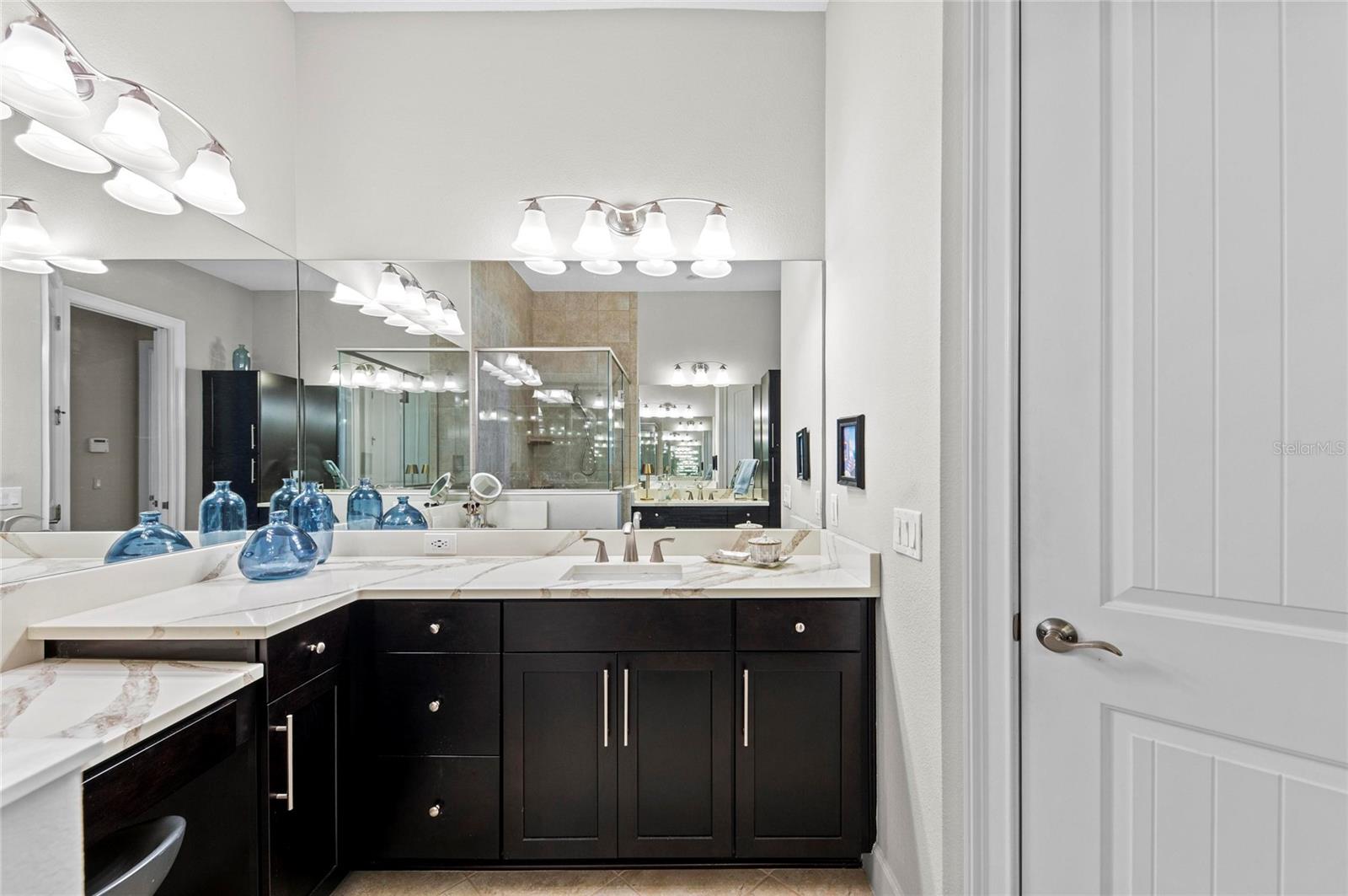 MANGROVE WALK II ON HARBOUR ISLE 9&10 - Residential