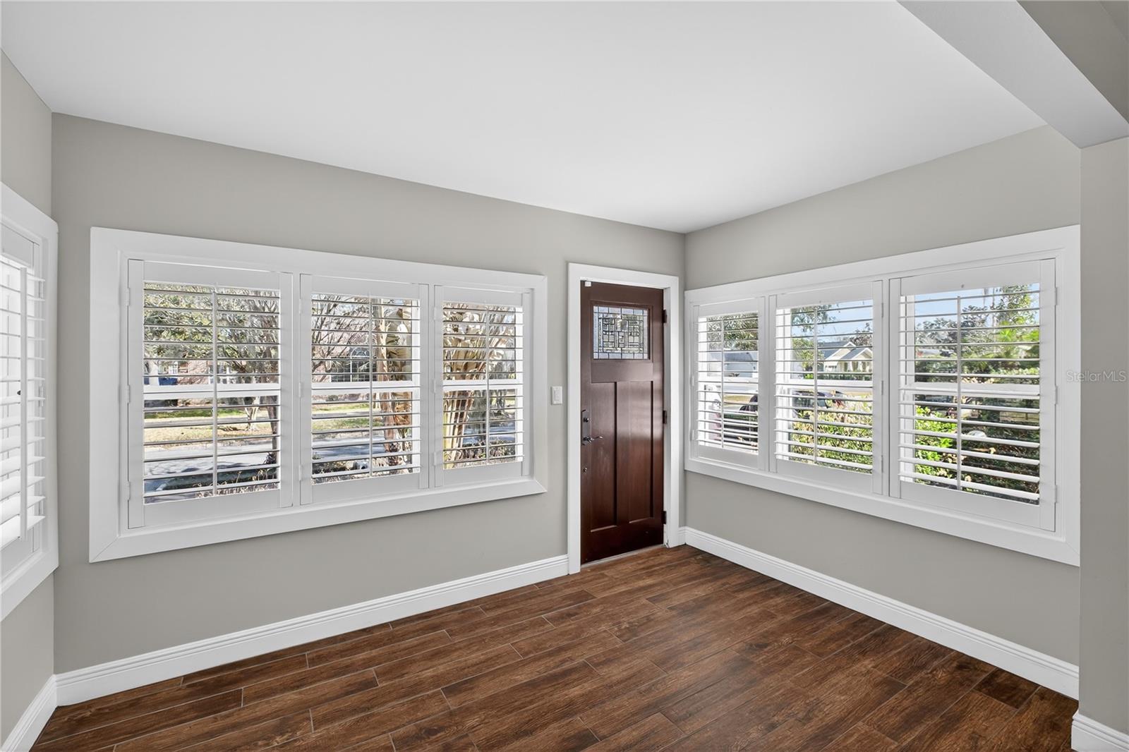 2510 N WESTMORELAND DRIVE