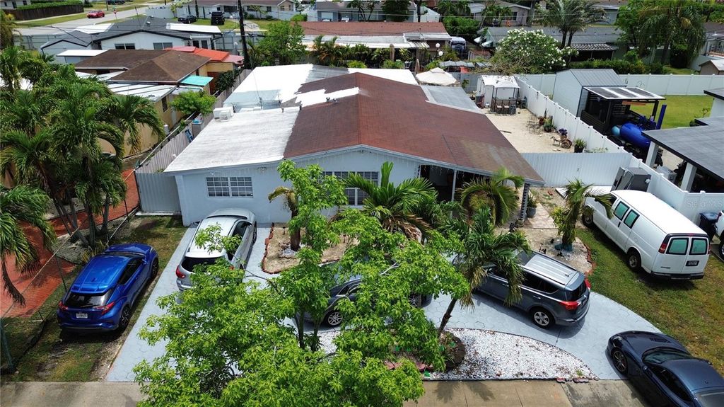 Photo of 18615 SW 98th Avenue, Miami, FL 33157 (MLS # TB8514478)