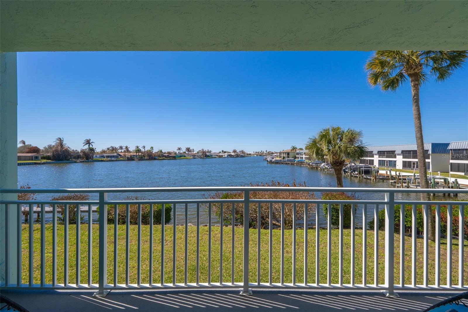 THE COMMODORE CONDO PH II - Residential