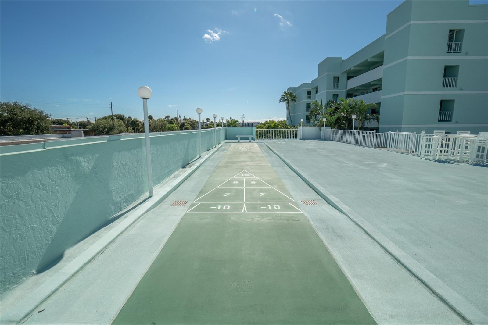 THE COMMODORE CONDO PH II - Residential