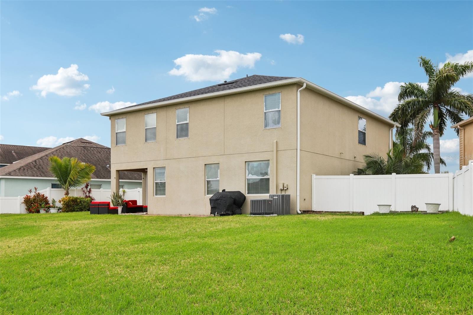 MIRA LAGO WEST - Residential