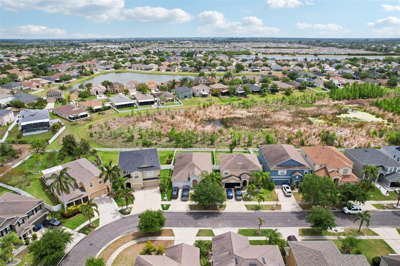 MIRA LAGO WEST - Residential