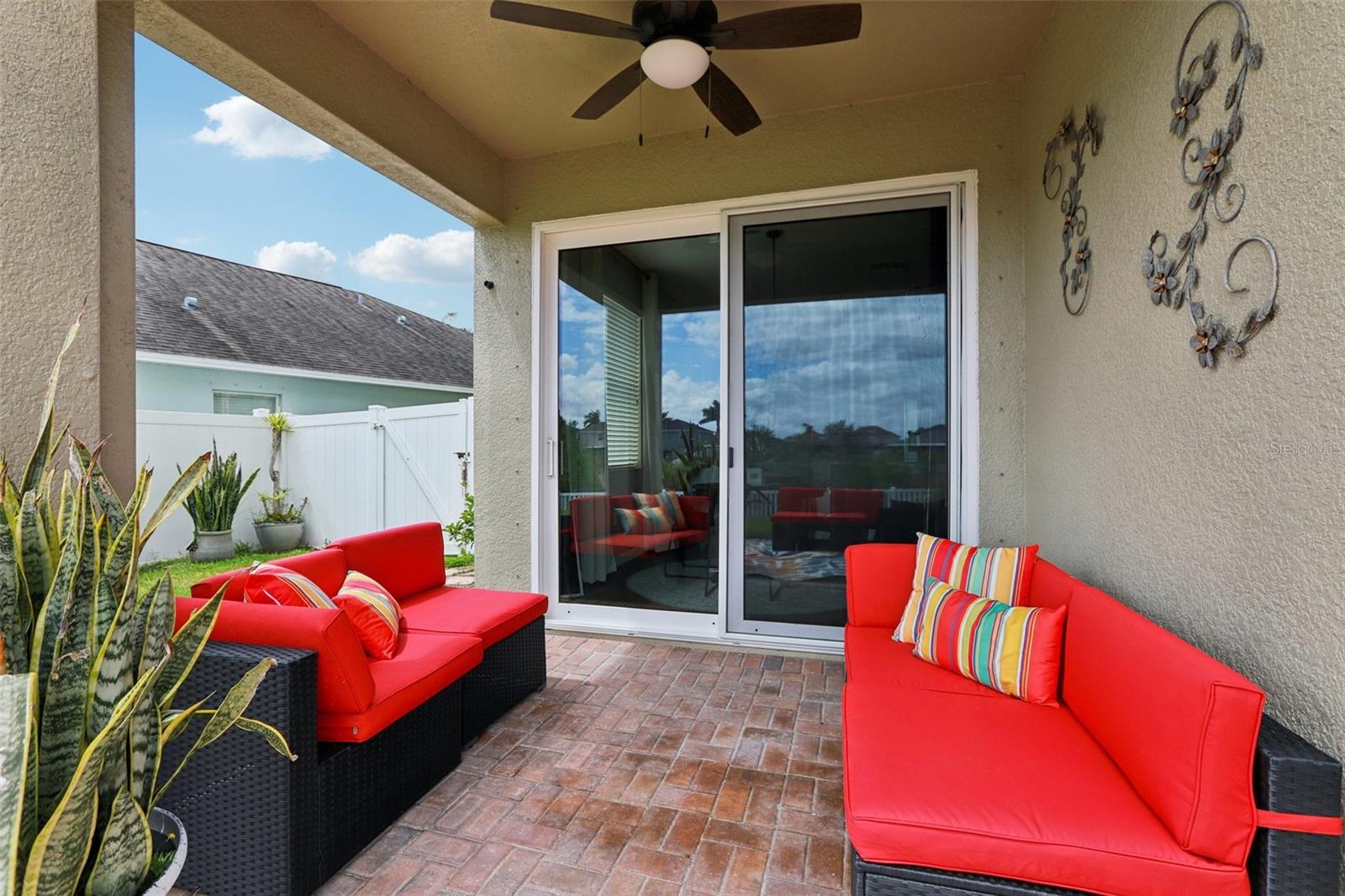 MIRA LAGO WEST - Residential