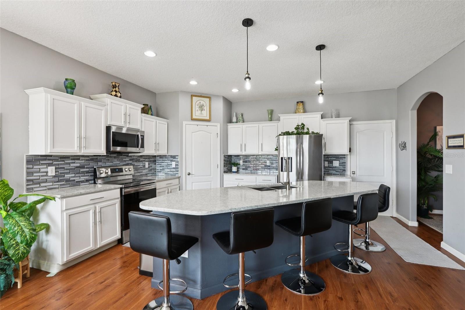 MIRA LAGO WEST - Residential