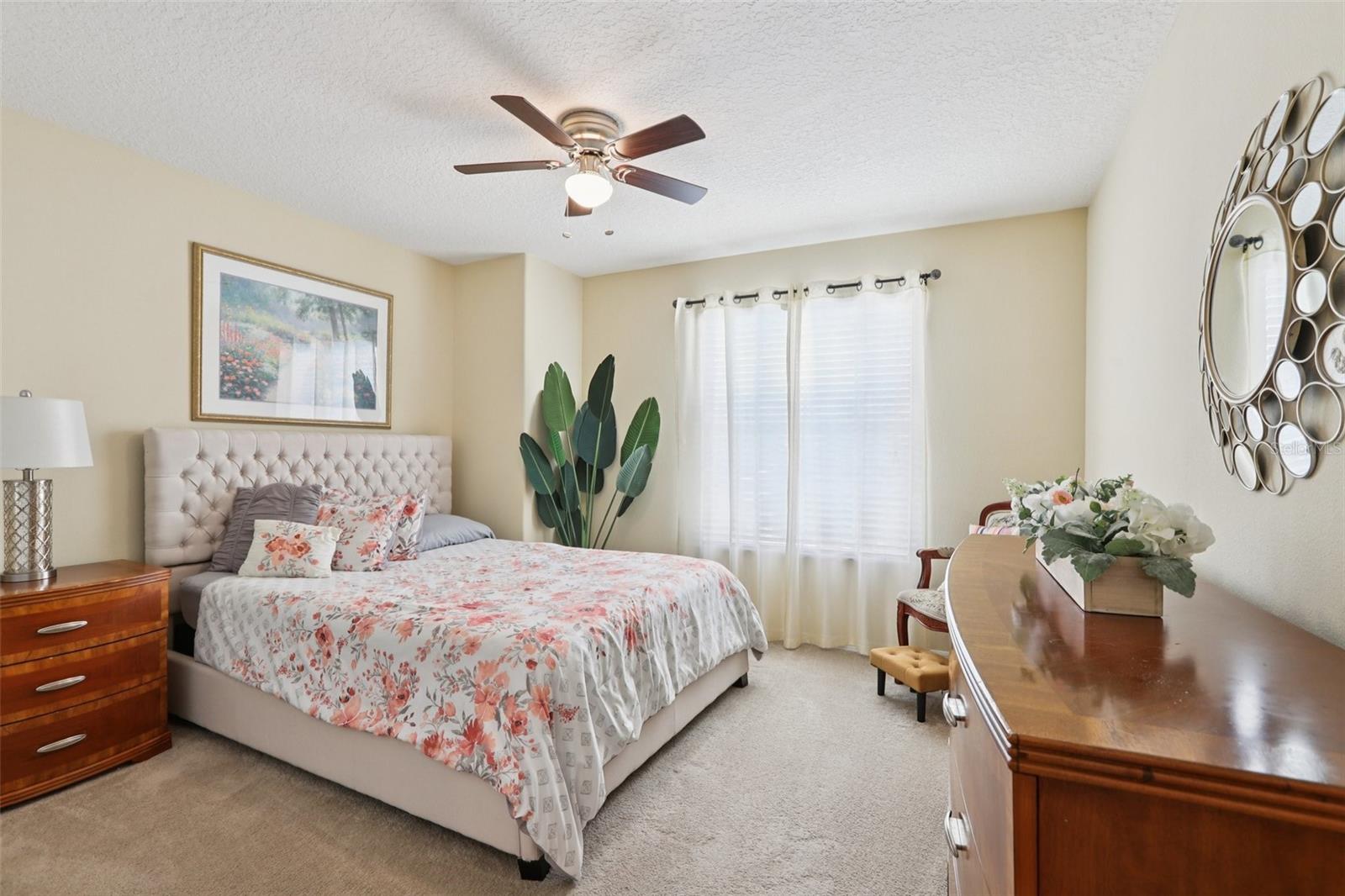 MIRA LAGO WEST - Residential