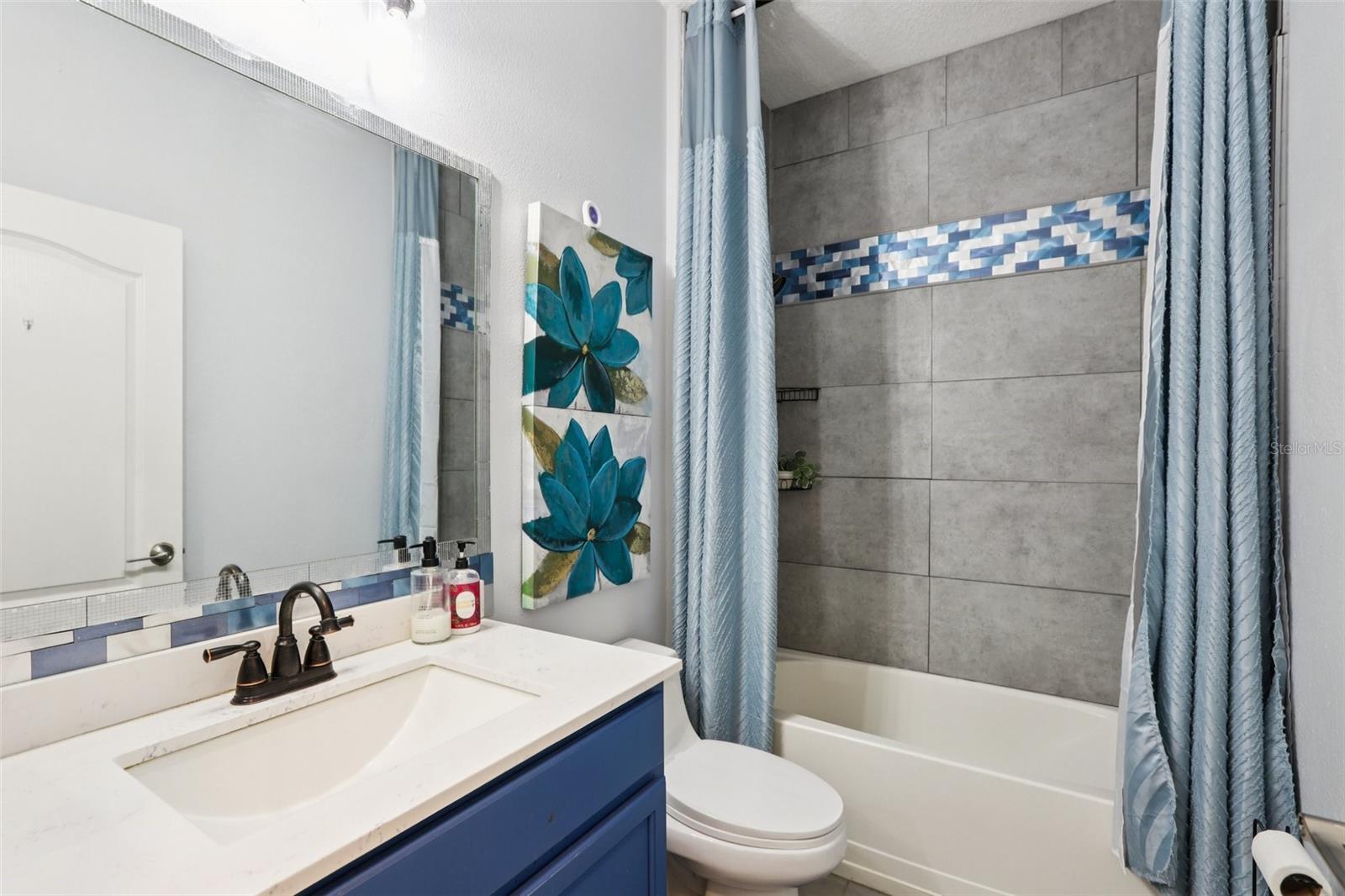 MIRA LAGO WEST - Residential