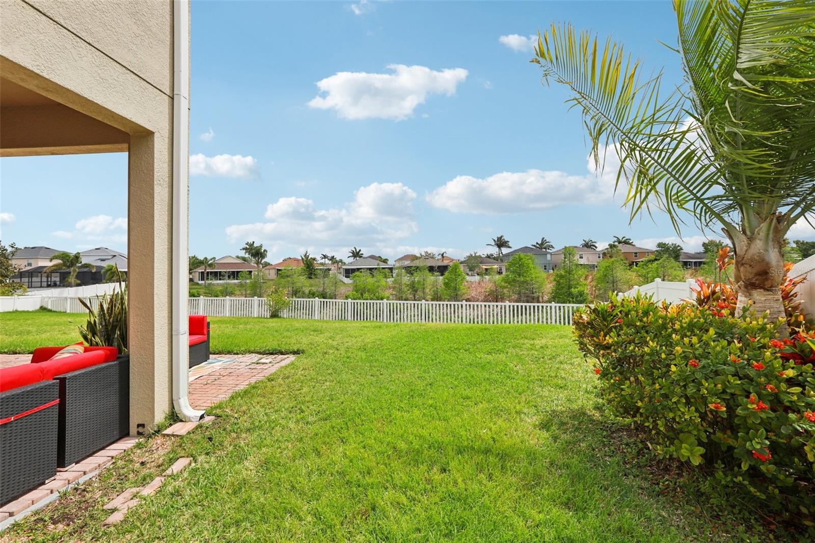 MIRA LAGO WEST - Residential