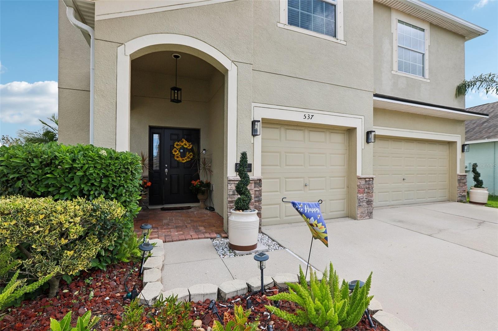 537 VISTA RIDGE DRIVE