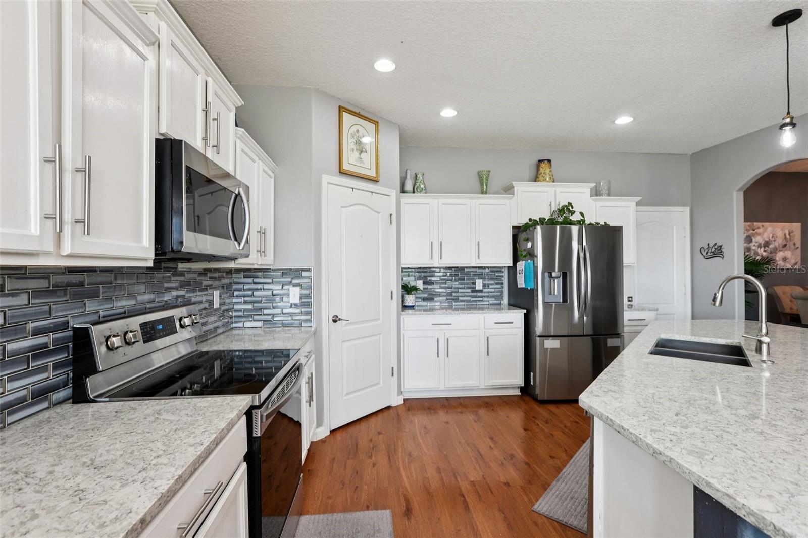 MIRA LAGO WEST - Residential