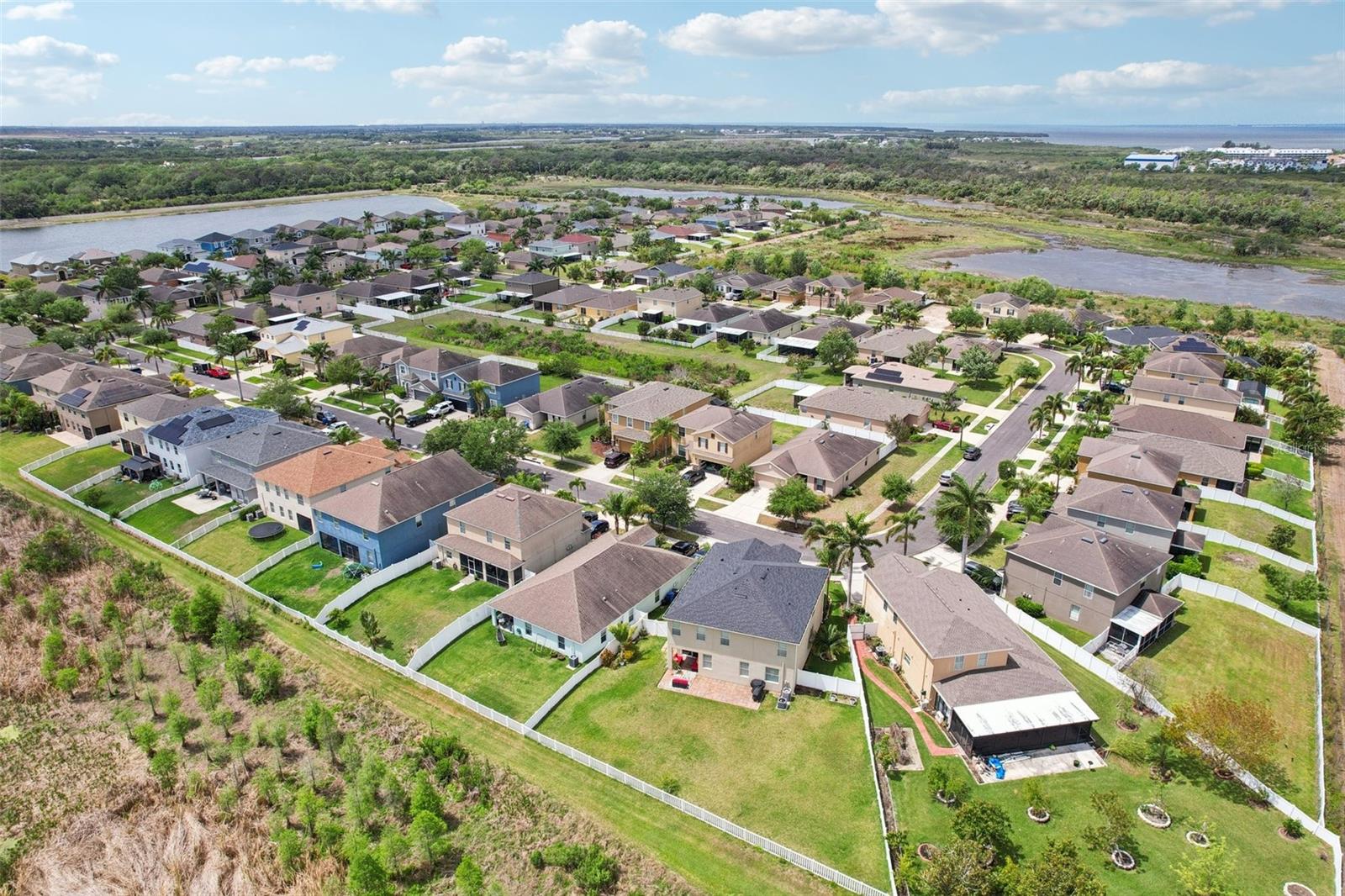 MIRA LAGO WEST - Residential