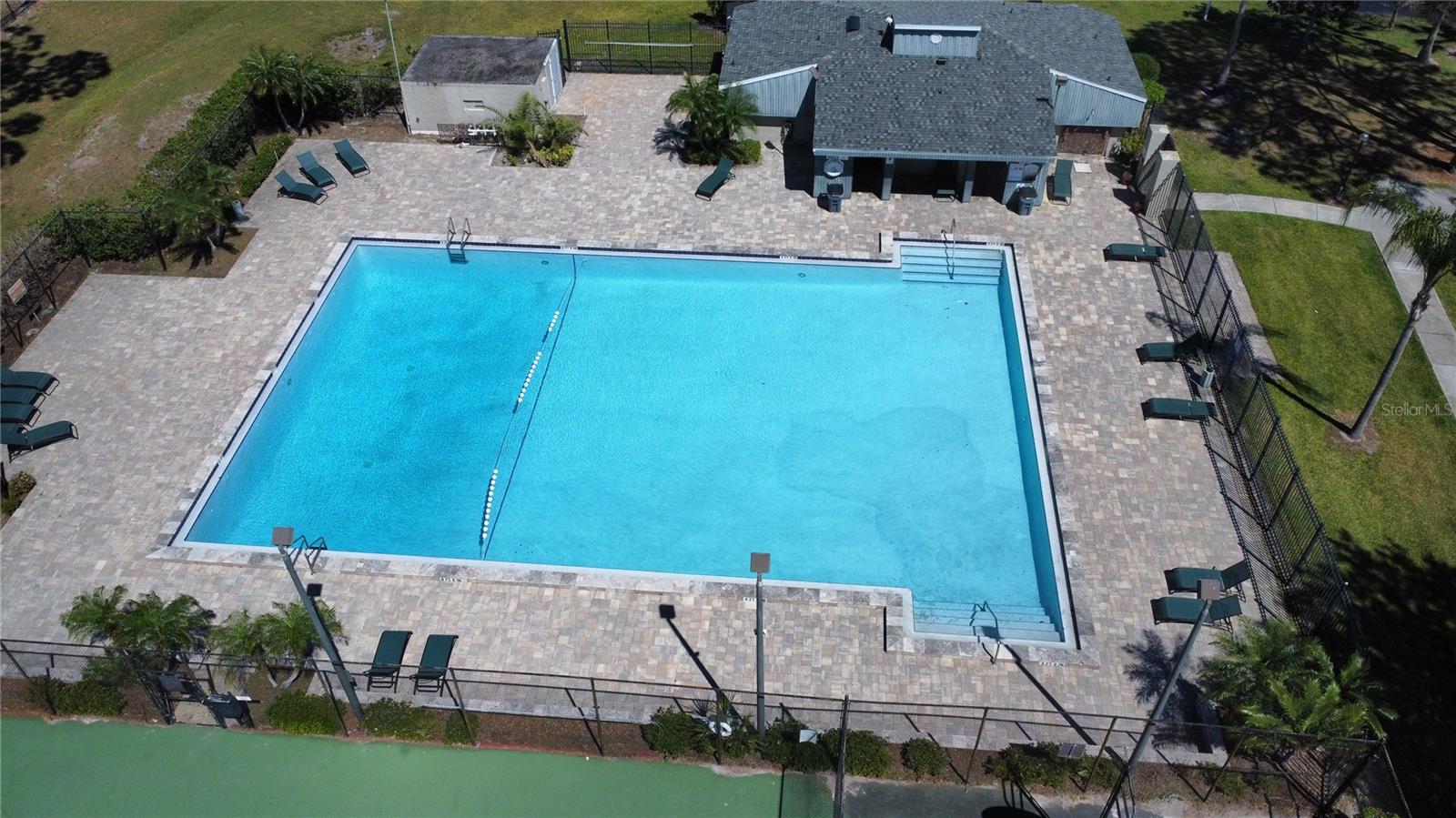 PINE SHADOWS CONDO PH 02 - Residential