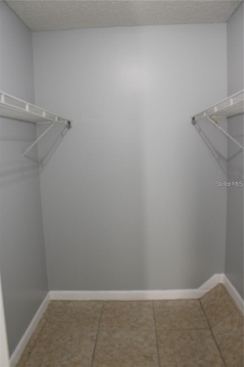 PINE SHADOWS CONDO PH 02 - Residential