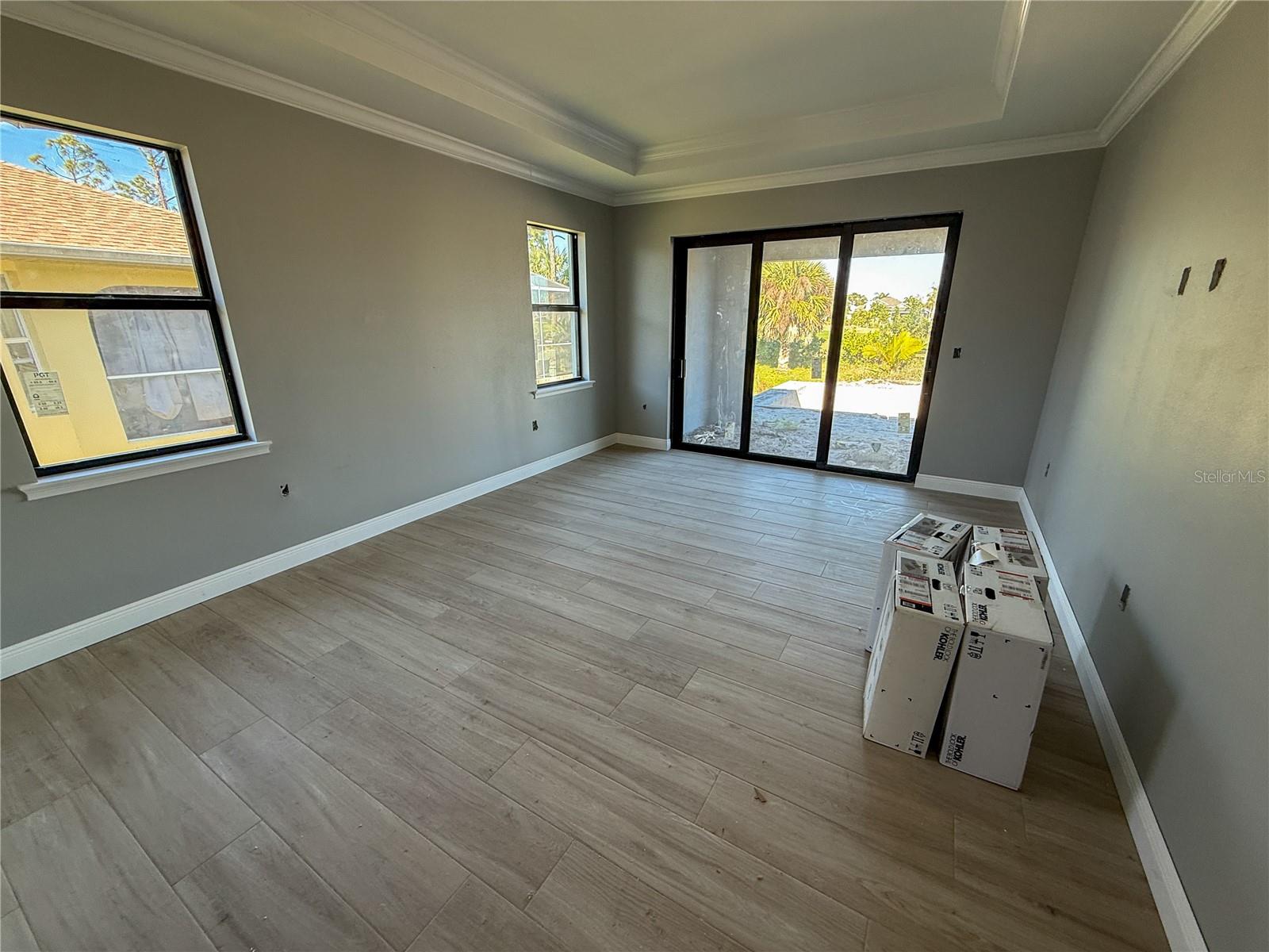 ROTONDA WEST PINE VALLEY - Residential