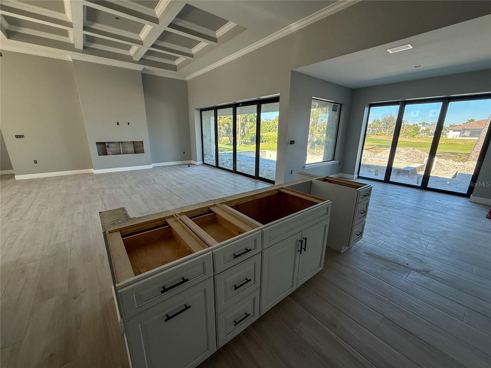 ROTONDA WEST PINE VALLEY - Residential