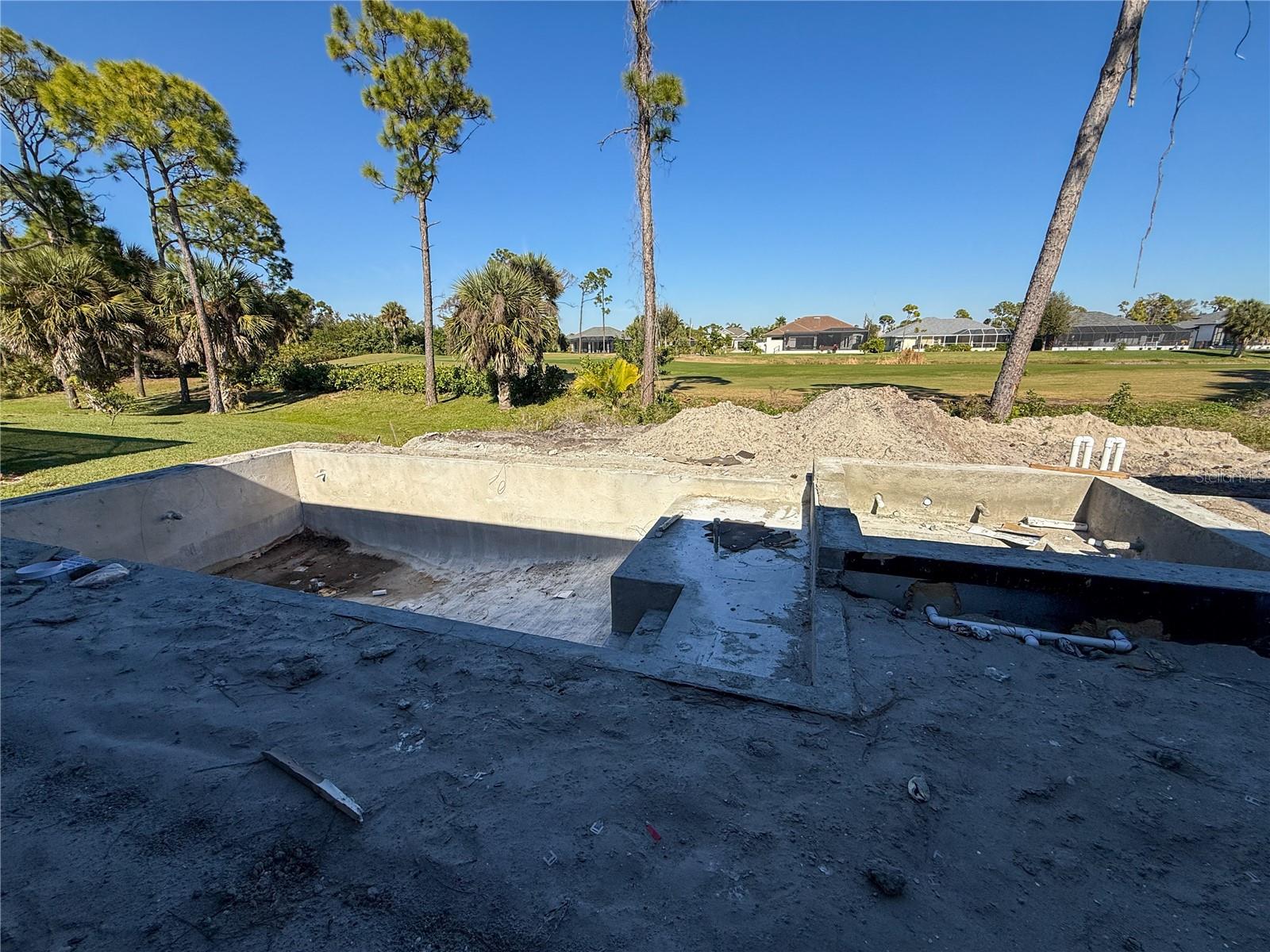 ROTONDA WEST PINE VALLEY - Residential