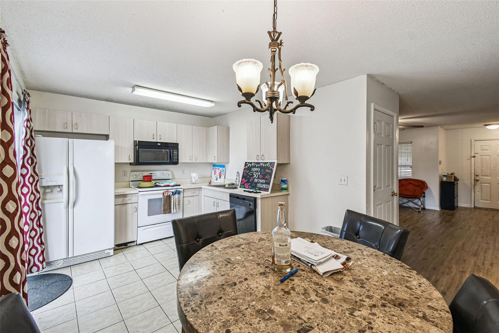 EAGLE HEIGHTS - Residential