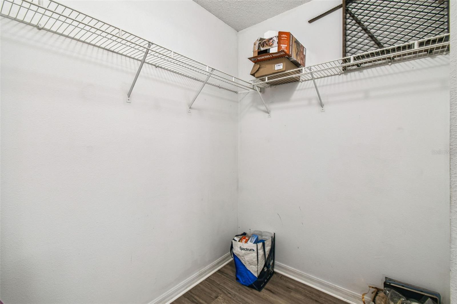 EAGLE HEIGHTS - Residential