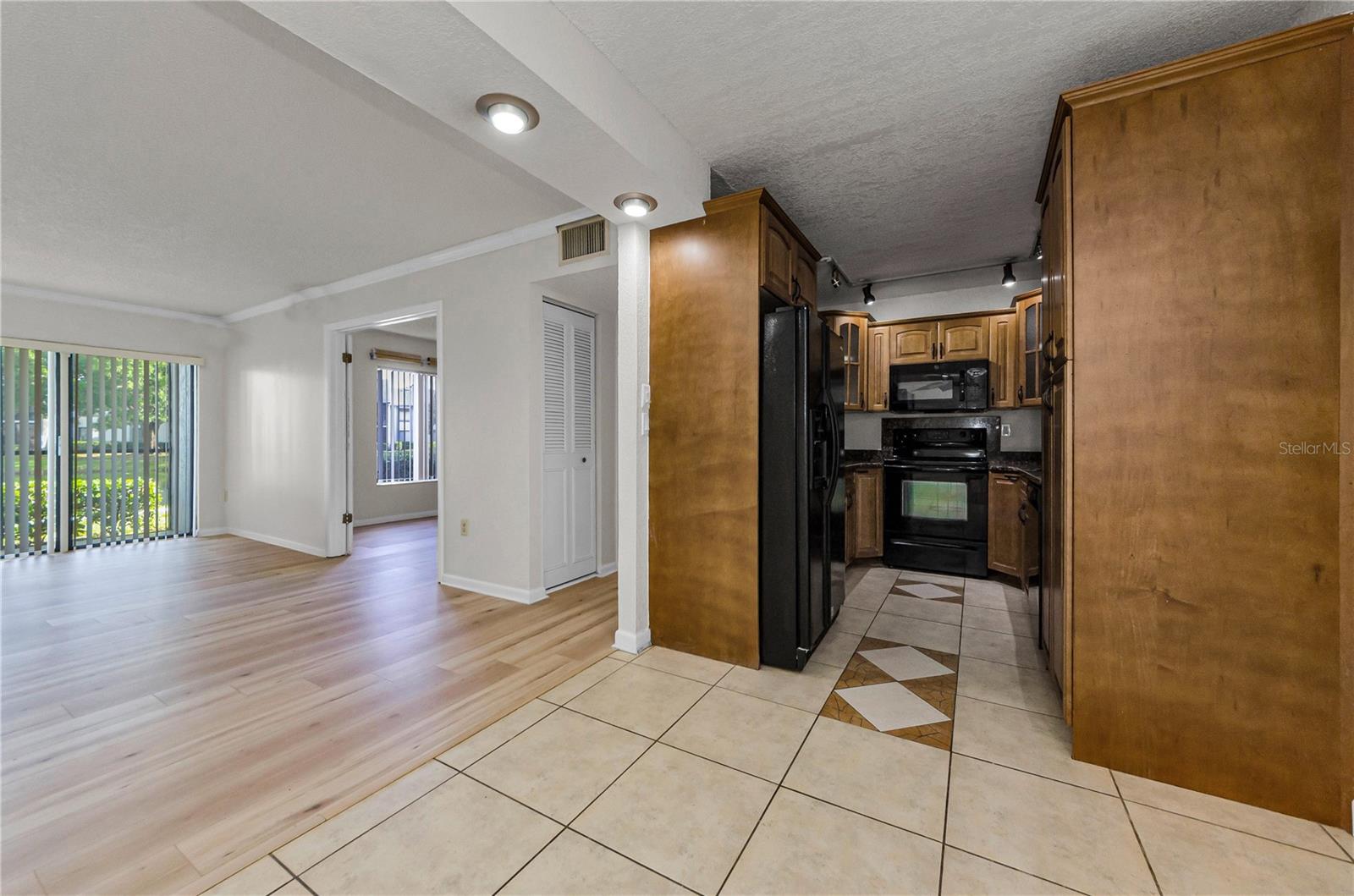 PINE RIDGE AT LAKE TARPON VILLAGE - Residential