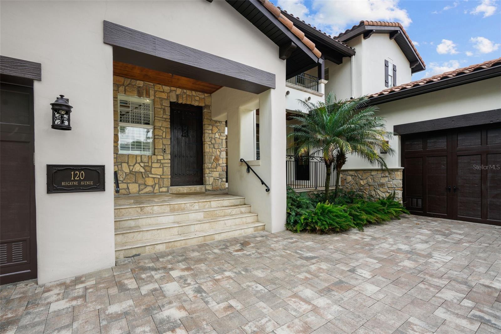 DAVIS ISLANDS PB10 PG52 TO 57 - Residential